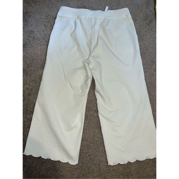 Chicos Weekender White Tie Capri size M/8 - Picture 7 of 9
